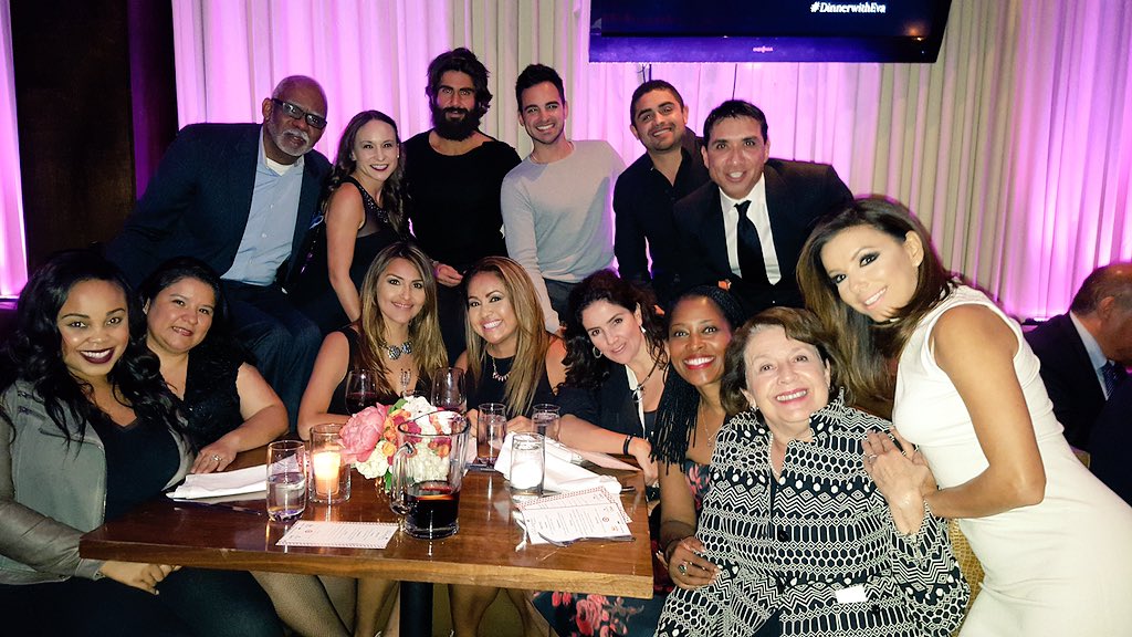RT @LayshaWard: .@Target team @EvaLongoria @hollyrpeete & friends coming together to support #Latina youth https://t.co/uELeplfe12