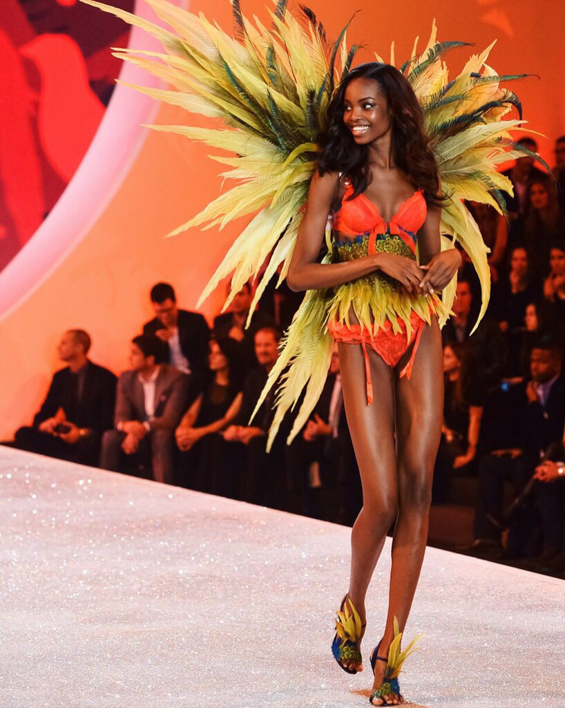RT @IamMariaBorges: Good morning! I'm on my way to a workout session. LET's TRAIN LIKE AN ANGEL FOR THE #VSFS2015 @VictoriasSecret ???????????? http…