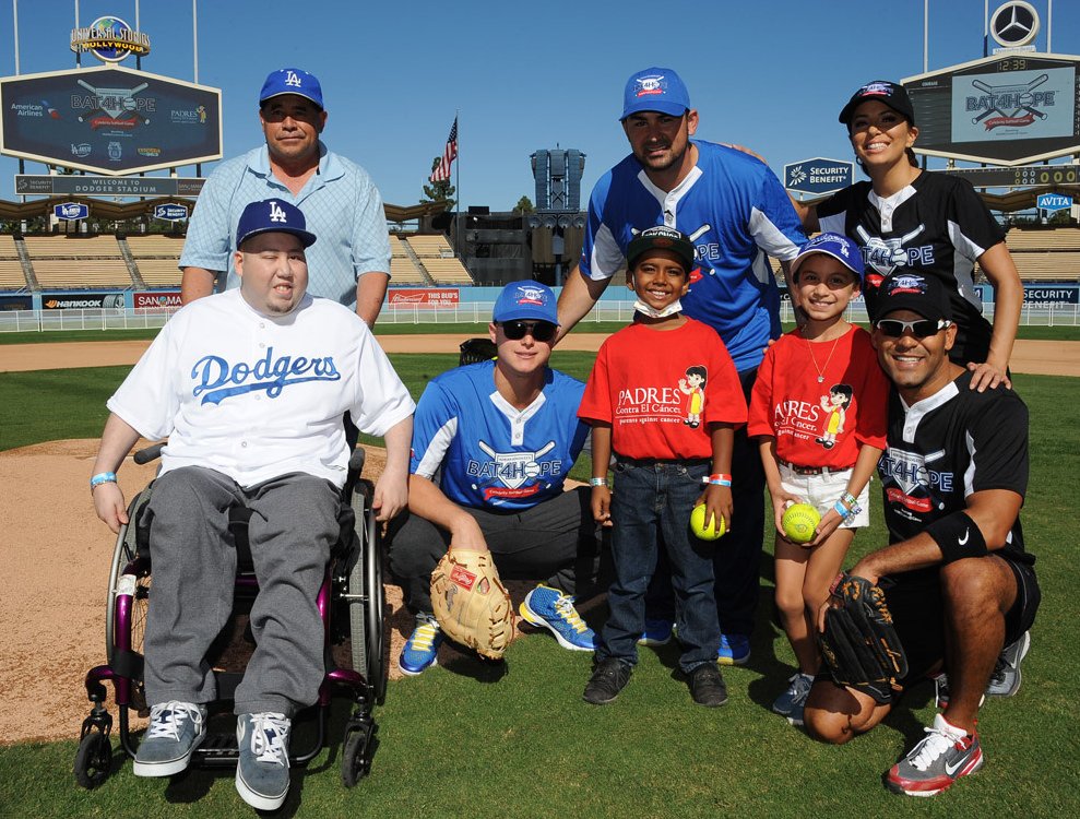 RT @DodgerBlue1958: .@AdrianTitan23 hosted the #Bat4Hope game. @EvaLongoria and @yungjoc650 were there. PHOTOS: https://t.co/dfTkO2L6o5 htt…