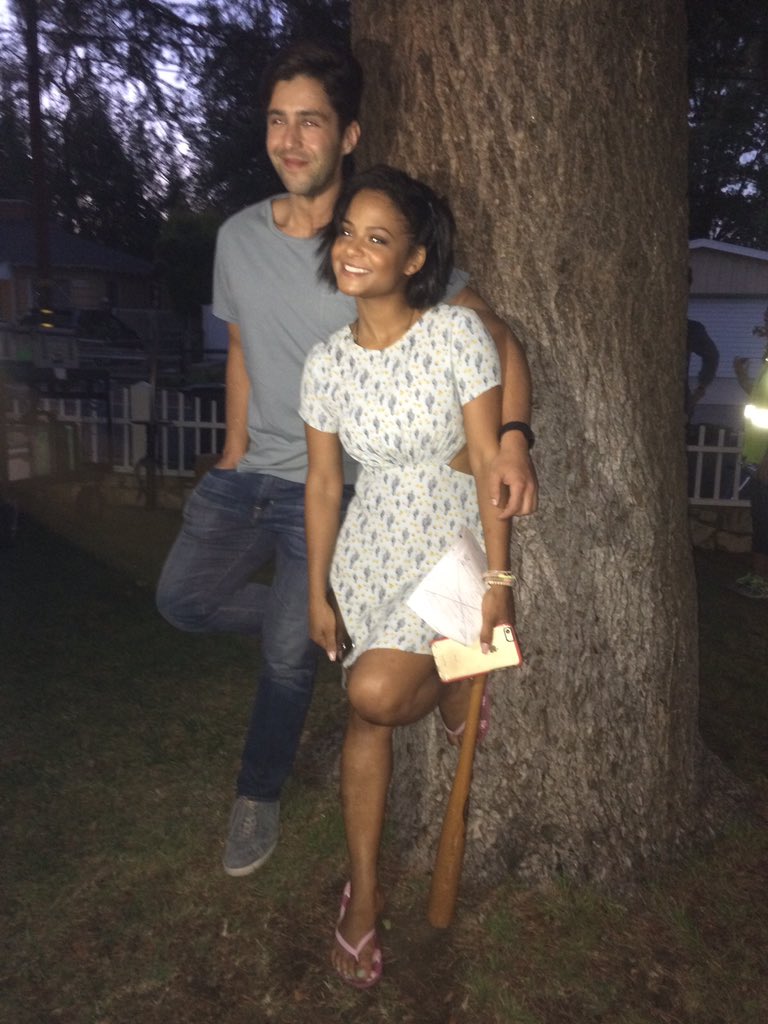 Tonight.. Vanessa and Gerald.. Friends with benefits? #Grandfathered @PortableShua https://t.co/3L8CxYy6D4