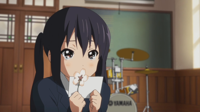 今日は、「けいおん」の中野梓(あずにゃん)の誕生日! なので、今年もアカウント名で遊んでみました(^^A 中野梓生誕祭 あずにゃん生誕祭2015 けいおん