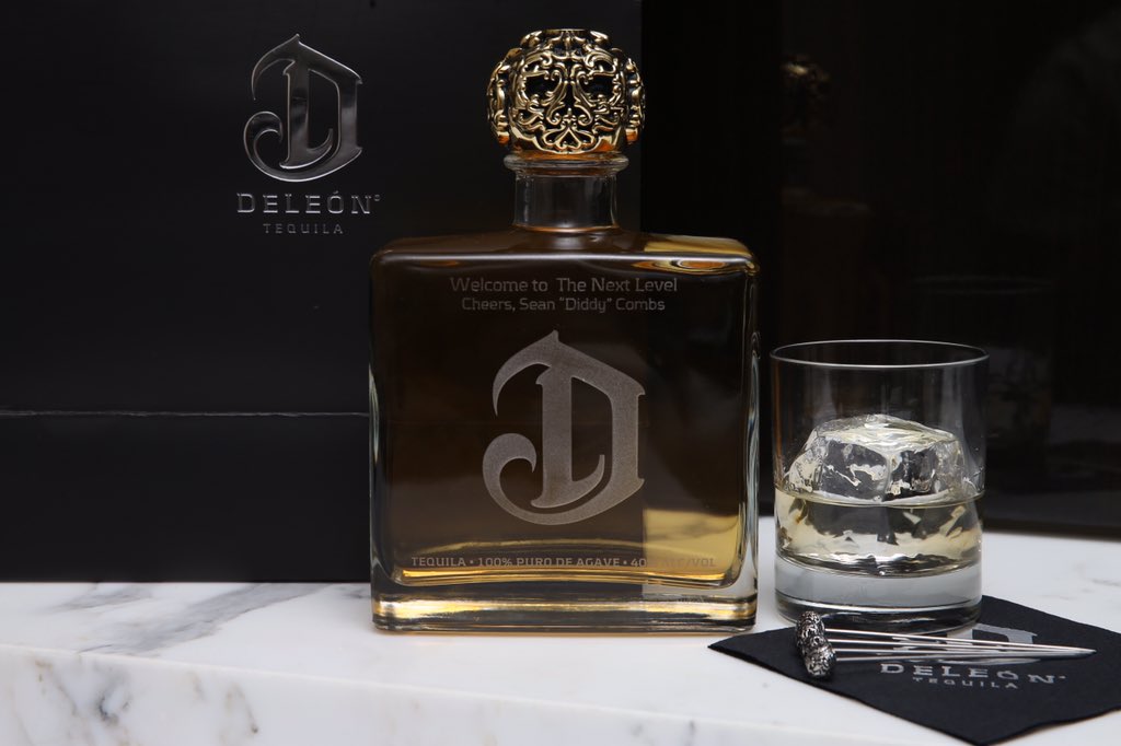 ATTN! Use my personal concierge to get complimentary engraving on your #DeleonTequila NOW at https://t.co/LXrqDmX3i0 https://t.co/Ql8f2S8fUG