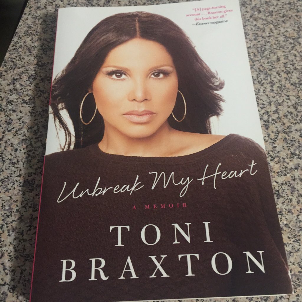 RT @Slim_E: This is my 3rd time reading her memoir. I love Toni! ????????✨ @tonibraxton https://t.co/DG3twAPeuJ