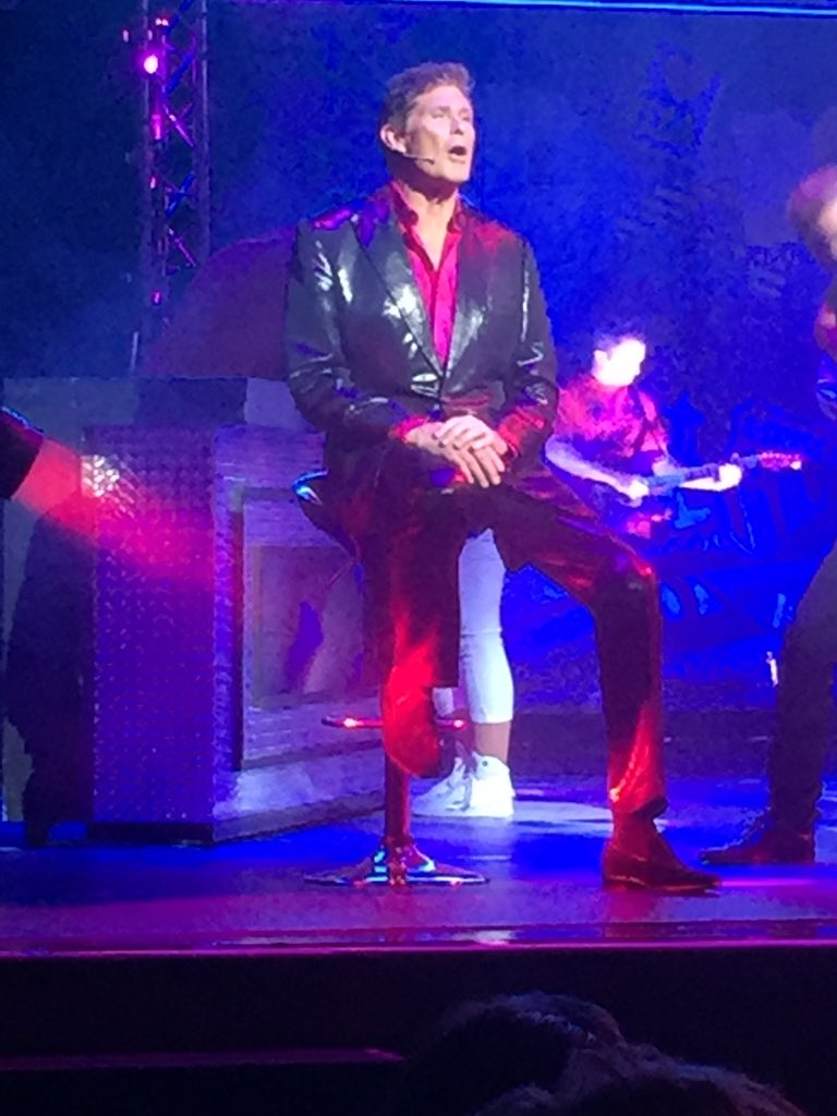 RT @PhoenixITMagic: Absolutely fantastic @DavidHasselhoff and cast #lnadj @WolvesGrand https://t.co/Cp42bFOnps