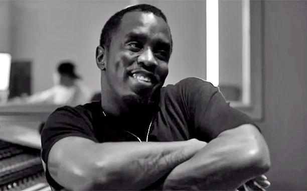 RT @EW: Puff Daddy shares behind-the-scenes 'MMM' documentary: 'I only make smashes': https://t.co/9WvfczsELY https://t.co/bA1xdxU59t