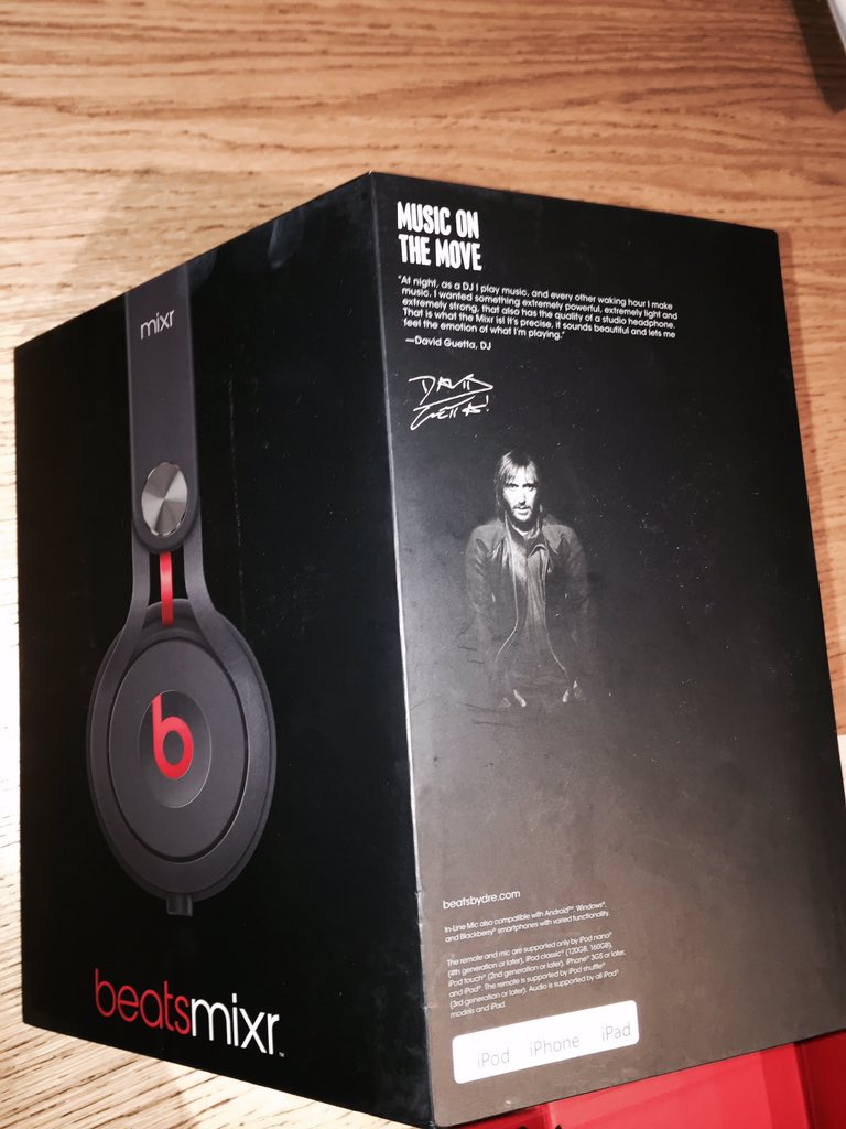 RT @reexew: Winner of the #SunGoesDown competition. Thank you @davidguetta for these signed beats and Thank You @parlophone 1/2 https://t.c…