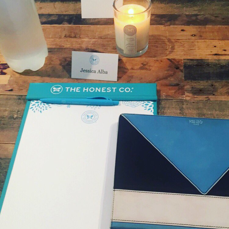 Meeting vibes @Honest https://t.co/dYbVaRQwfP