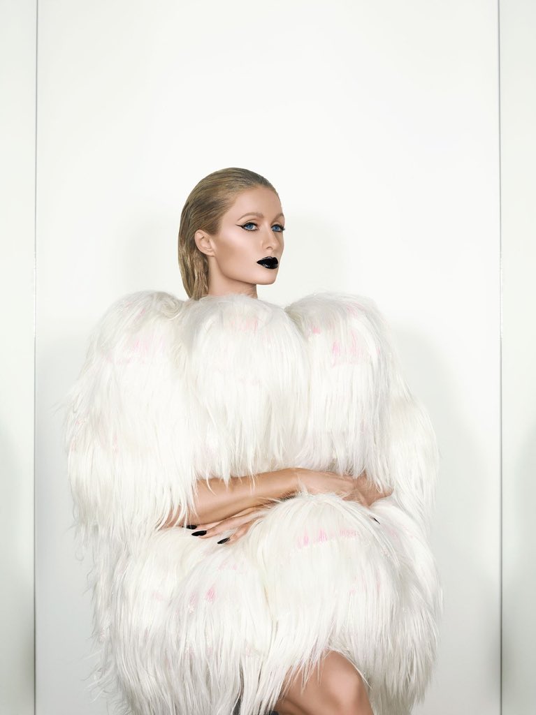 RT @ParisHFanxo: Paris Hilton for Paper Magazing 
@ParisHilton @papermagazine https://t.co/7er6bcl4Vh