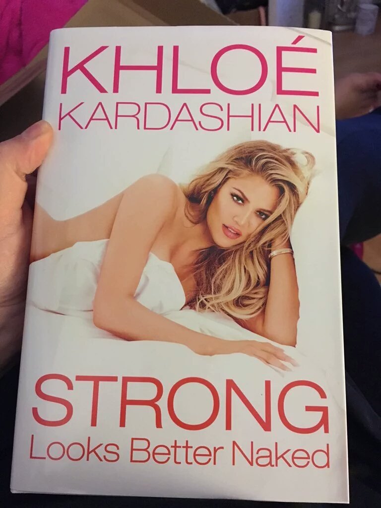 RT @TrulyAKhloeKFan: LOVE IT #StrongLooksBetterNaked @khloekardashian https://t.co/zxBtu4iQuT