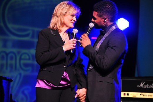 RT @ATLVox: #tbt When @Usher surprises you for your induction into the GA Music Hall of Fame singing 
