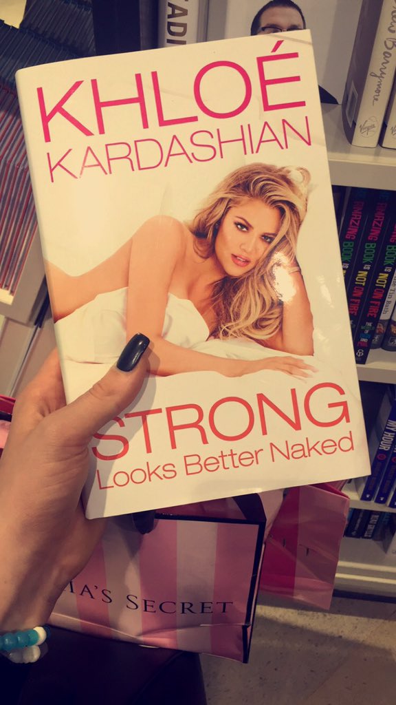 RT @xLornaStatonx: Look what I found today @khloekardashian ???????? #StrongLooksBetterNaked !! https://t.co/bQ3LjBSTnN