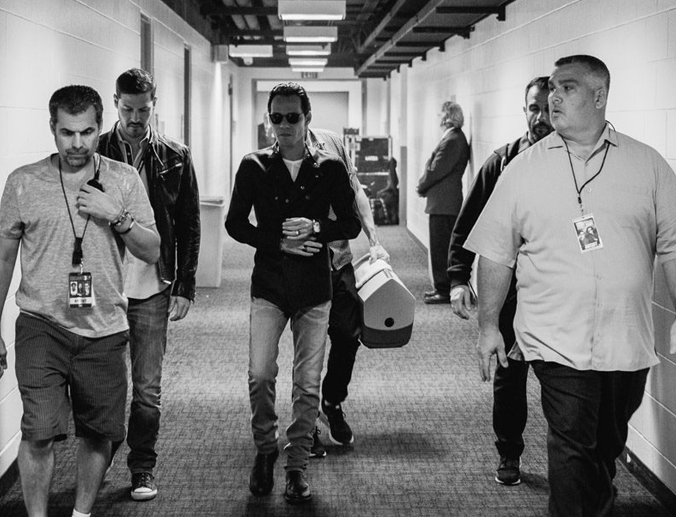 #MiGente can’t wait to see you. #CheckItOut my upcoming shows https://t.co/HokEBuaaSB #EstoSigue #Tour2015 #Tour2016 https://t.co/56nZgNGumY
