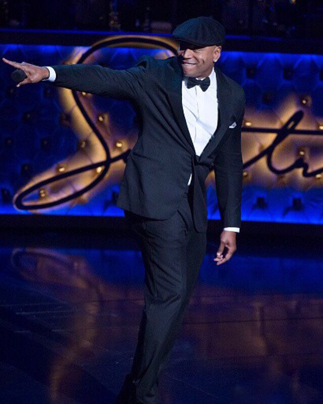 RT @llcoolj: Tonight at 9pm on #CBS.. Make sure to watch the Grammy salute to Frank Sinatra #Sinatra100 #musicthatistimeless https://t.co/c…