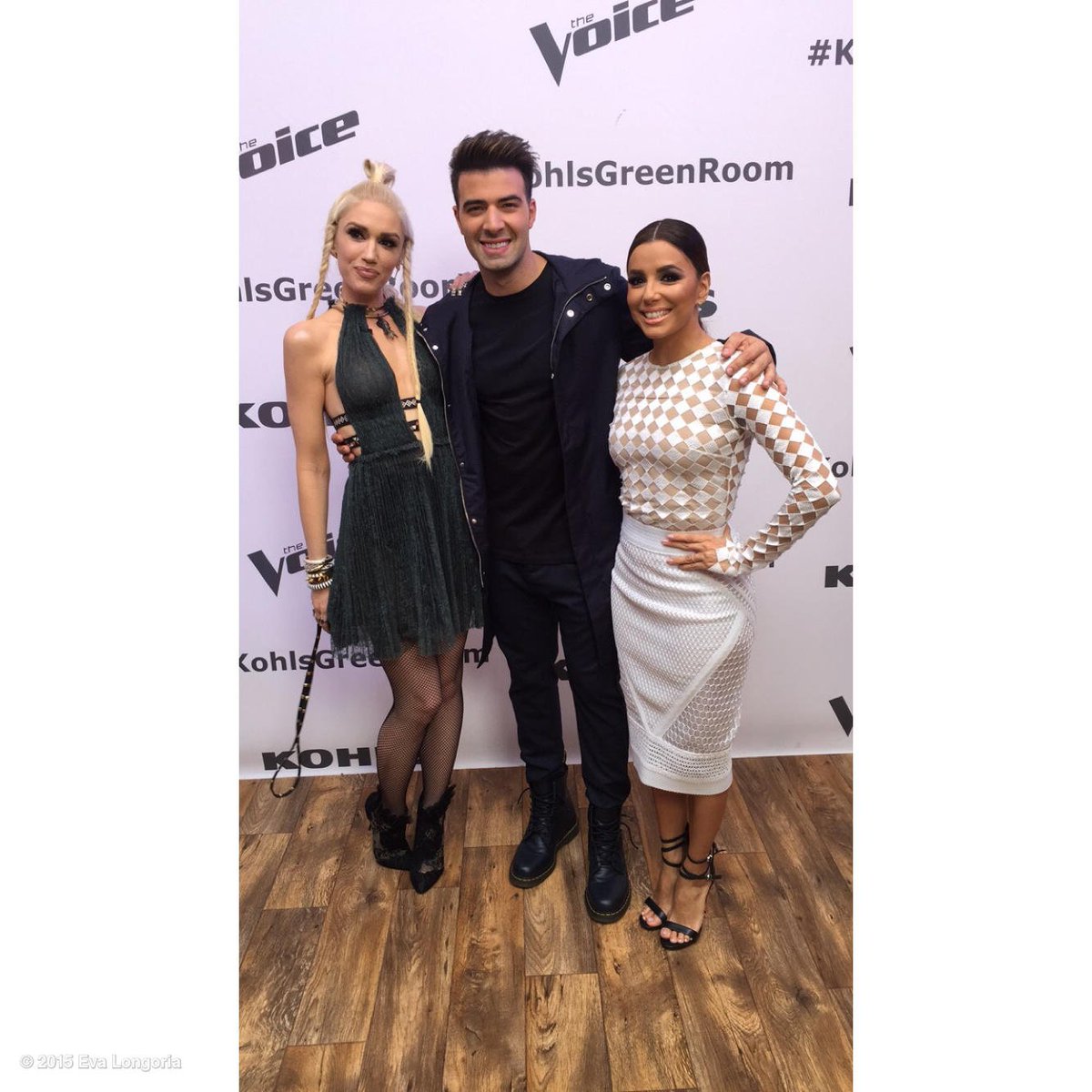 Having so much fun with @jencarlosmusic and @gwenstefani at The Voice! #Telenovela https://t.co/4ReGIPFcwF