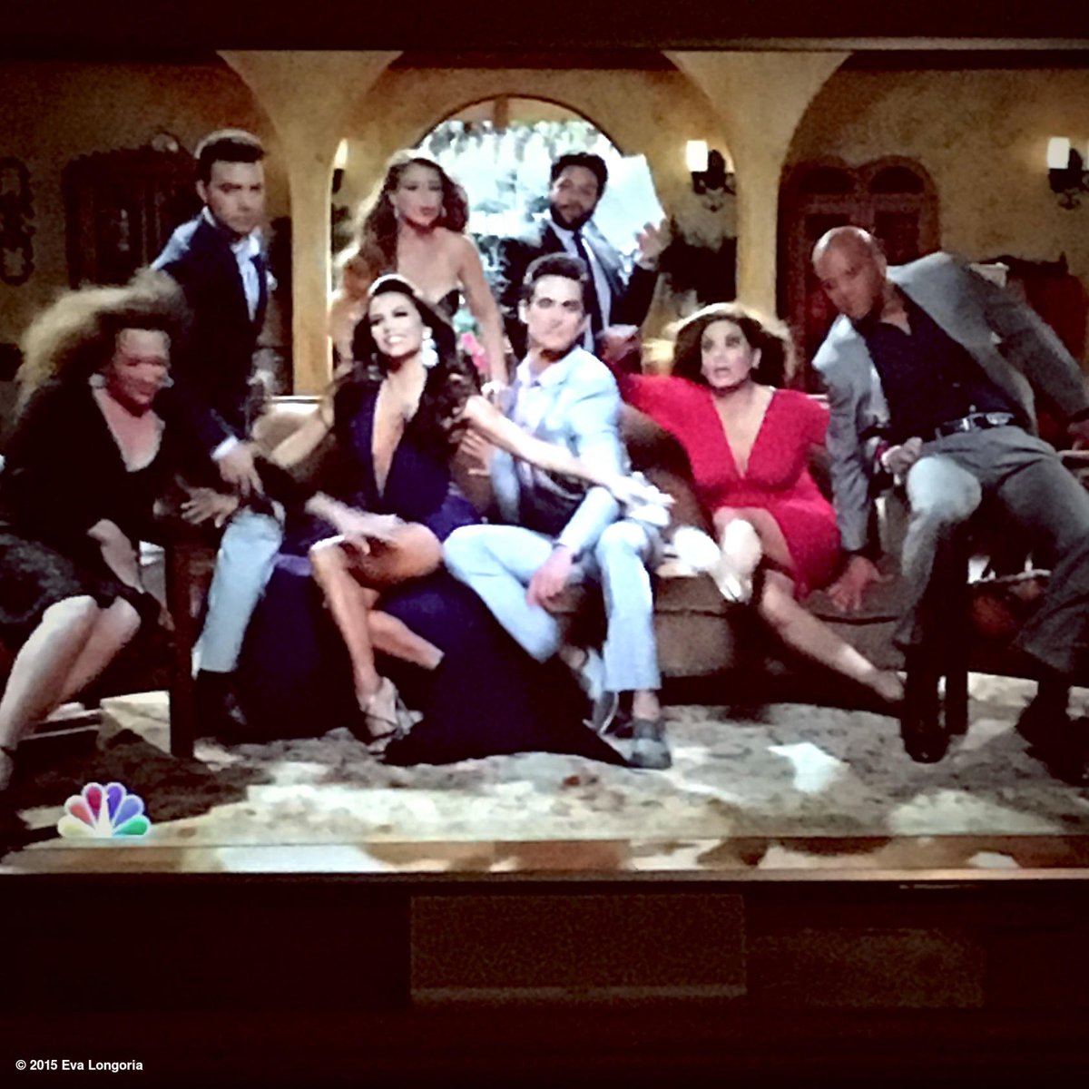 How fun are our opening titles!? Gotta love a good wind machine! #Telenovela https://t.co/Mr3UkETHnd