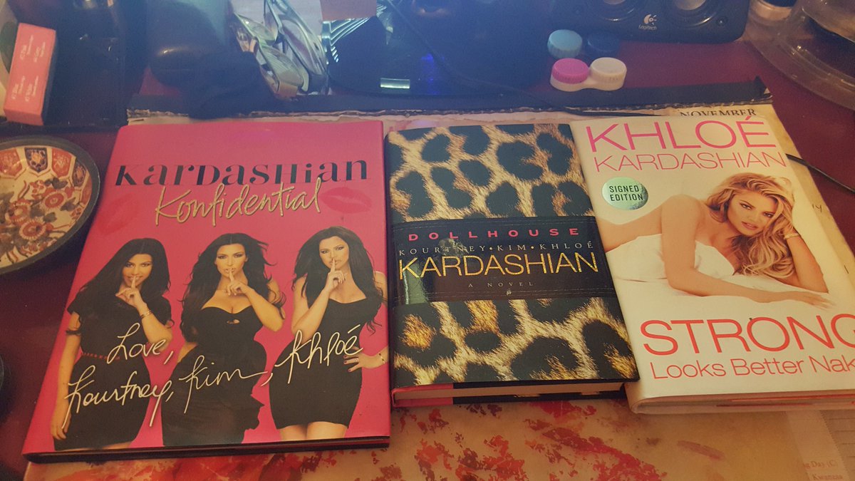 RT @GiaHopkins: @khloekardashian I keep getting outbided lol hab=ve to check all the time I have to have something of yours lol https://t.c…