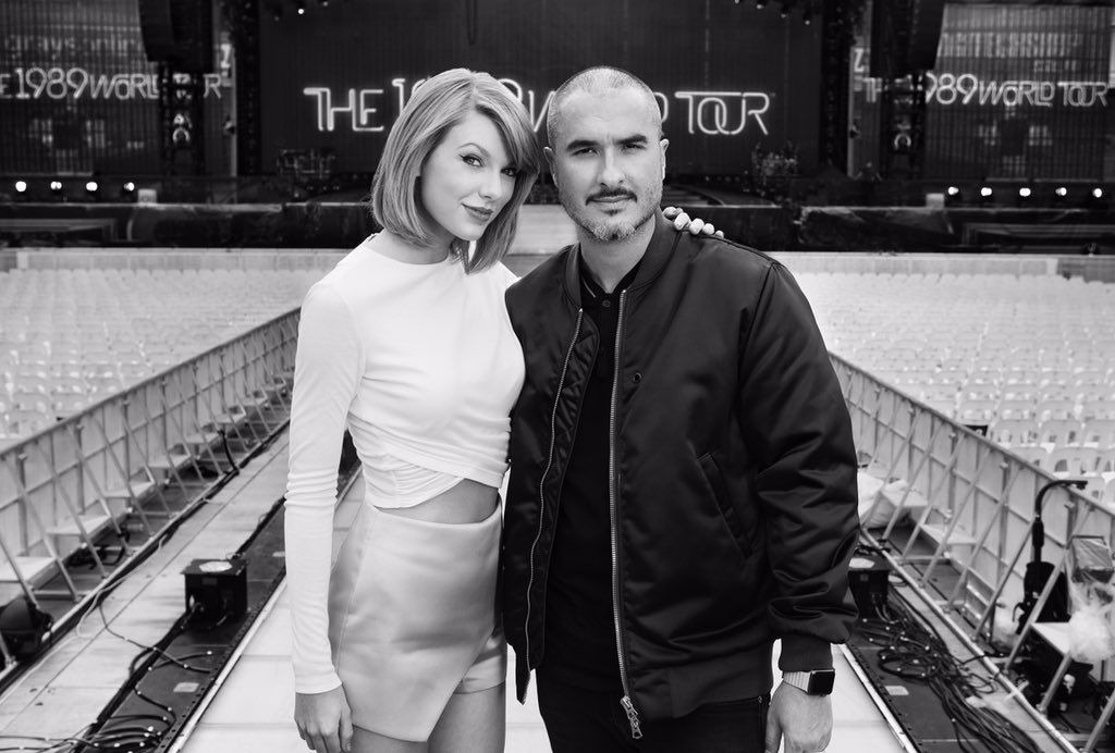 Met up with @ZaneLowe to talk about #1989WorldTourLIVE- airs tomorrow at 9am PST on @Beats1 
https://t.co/rzGwjF4mYn https://t.co/gaF0k62cqt