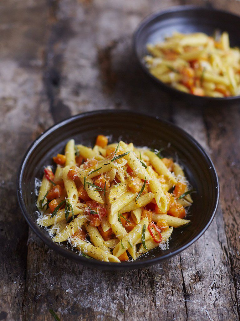 What's not to love about @gennarocontaldo's quick squash & pancetta penne? https://t.co/dsjT2DjluW #RecipeoftheDay https://t.co/5HerKdSnJw