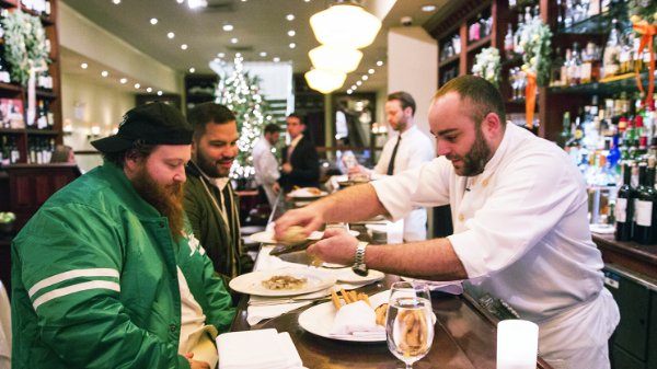 RT @firstwefeast: Watch @ActionBronson eat his way through NYC's truffle season - https://t.co/OqFSmaiOVp https://t.co/xfHiVb0Ekm