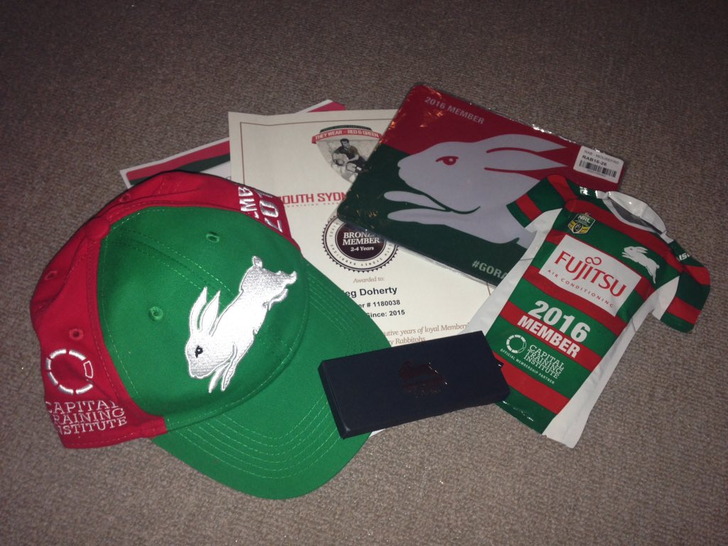 RT @Megzter_123: What a package to come home to! Merry Christmas, bring on 2016 season!@SSFCRABBITOHS @russellcrowe https://t.co/7MUWmBf5g9