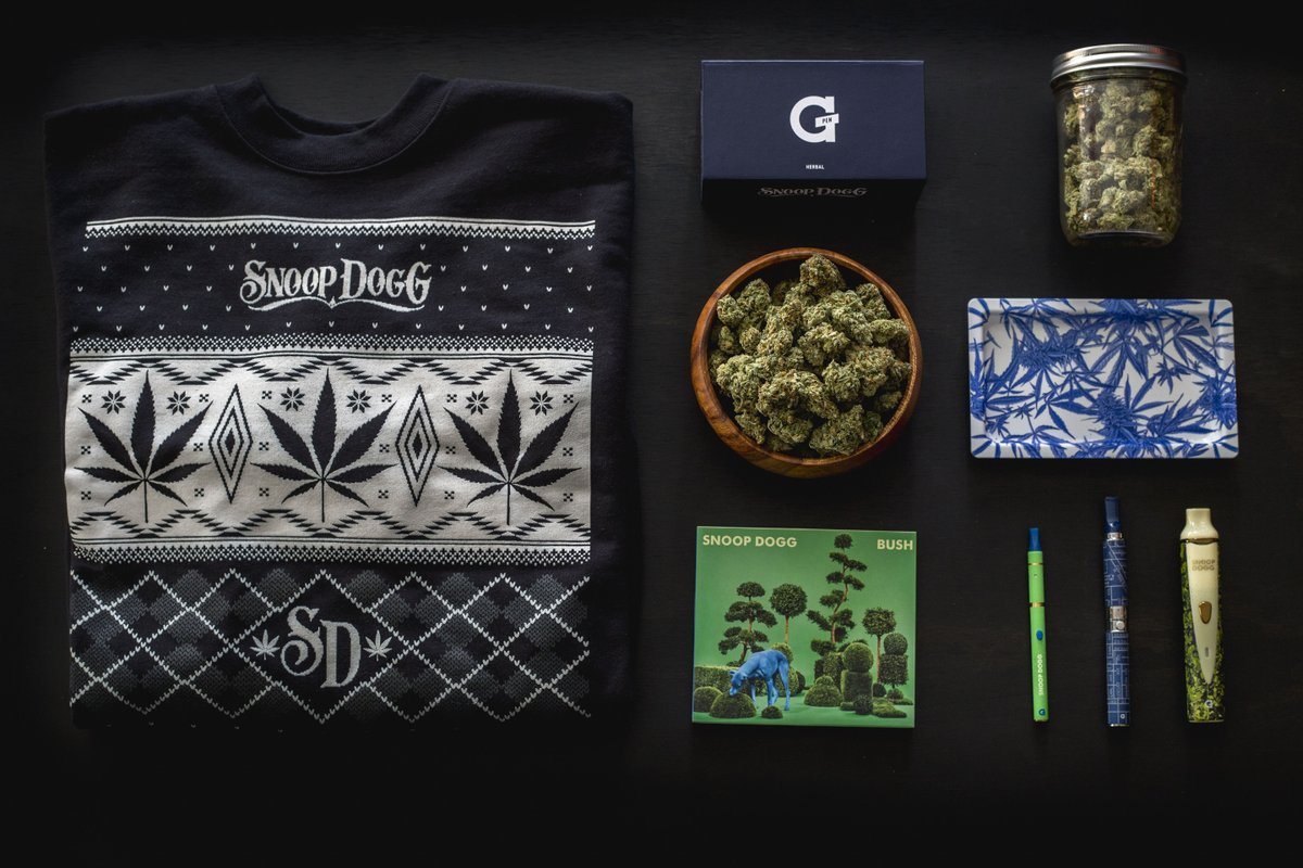 get the boss holiday pack frm @GPen just in time for the holidayz !! go 2 https://t.co/GiJYhF0gXK jacc !! https://t.co/rcKQk2onz5