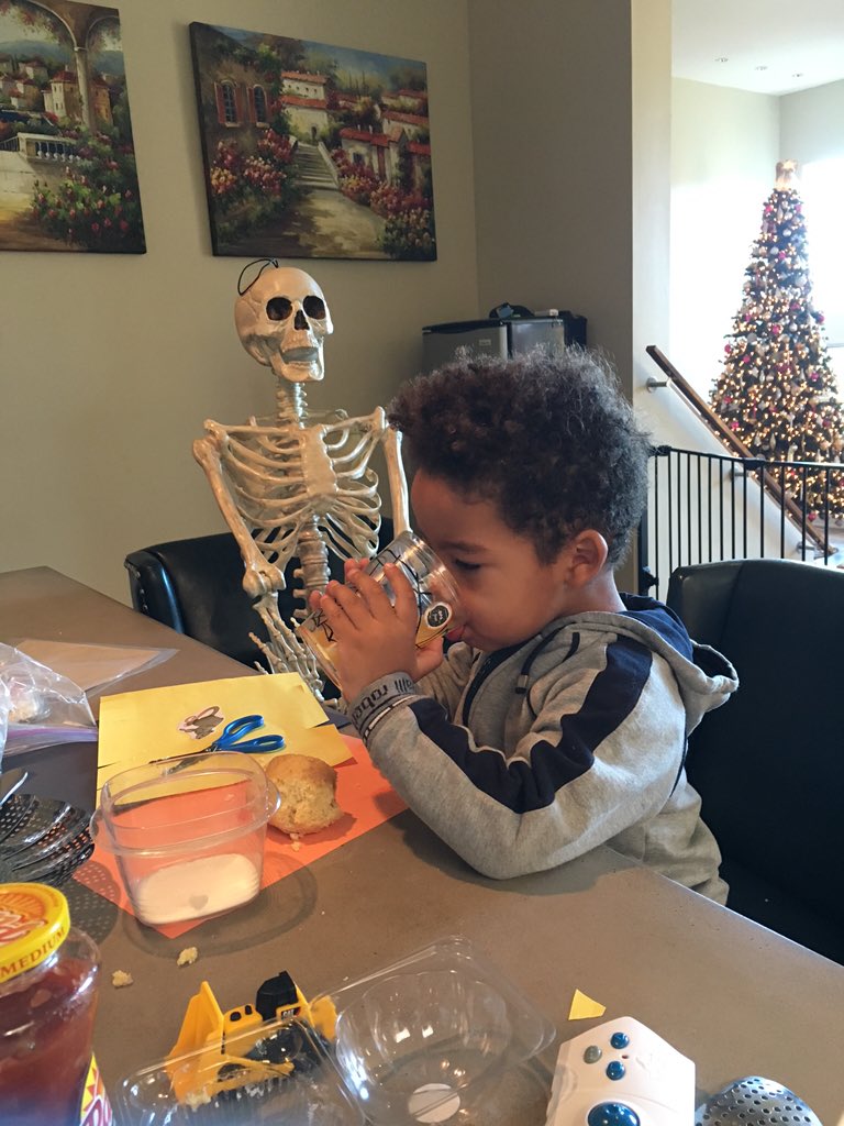 Sebastian enjoying his breakfast muffin with Mr Skeleton ❤️ https://t.co/DsVcGZt05M