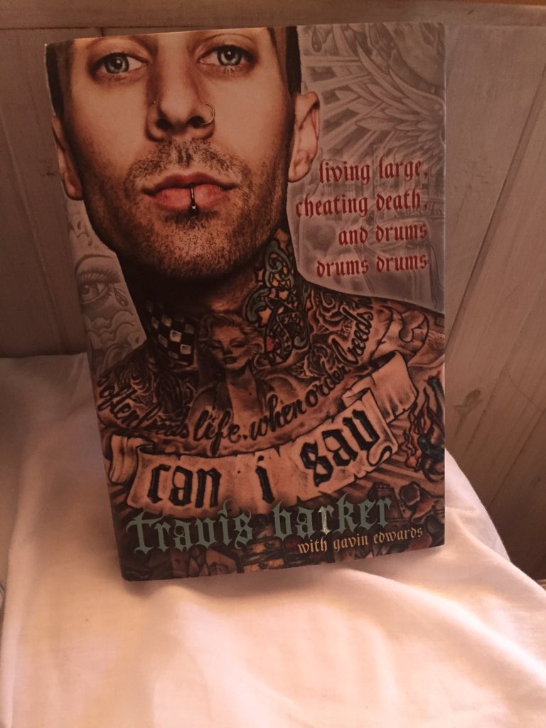 RT @Heinrich_11: Best christmas gift i could have asked for #canisay @travisbarker https://t.co/hMudrQzCQ5