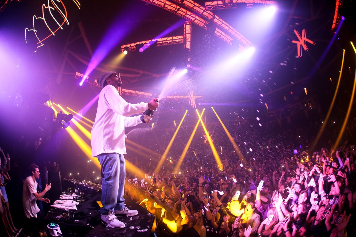 RT @HakkasanLV: This Thursday's #HKRise features @LilJon for his birthday bash. Tickets: https://t.co/fnzITewzYr https://t.co/NpE0jStSHb