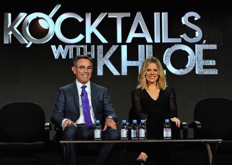 Kocktails With Khloe!! FYI https://t.co/kWROasLjc8