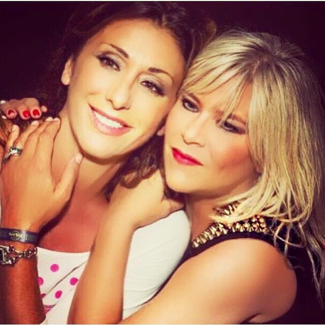 Love this pic ! @SamFoxCom #haveasafejourney #friendship #friends #Friday #FelizViernes #music #crazy80s #tweet https://t.co/xMNtMn6GOk