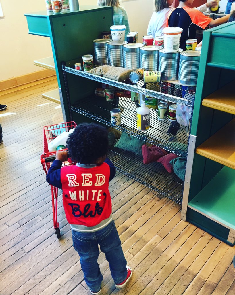 Toddlers and Kids Shopping Mart... Cutest and Funniest Thing I've Ever Seen.. ❤️ https://t.co/B5D4BI1C9N