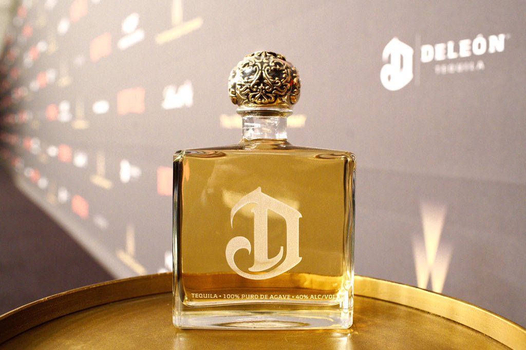 Make sure this evening's cocktail is #redcarpet ready. @DeLeonTequila #thenextlevel https://t.co/BLtdbhq3f4