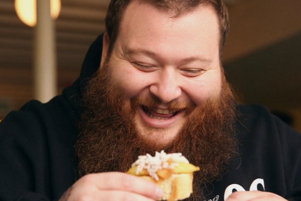 RT @Missinfo: .@ActionBronson's 'Fuck, That's Delicious' Is Coming to Cable TV In March https://t.co/ZvV5GdOPSt https://t.co/TcMgjS93SH