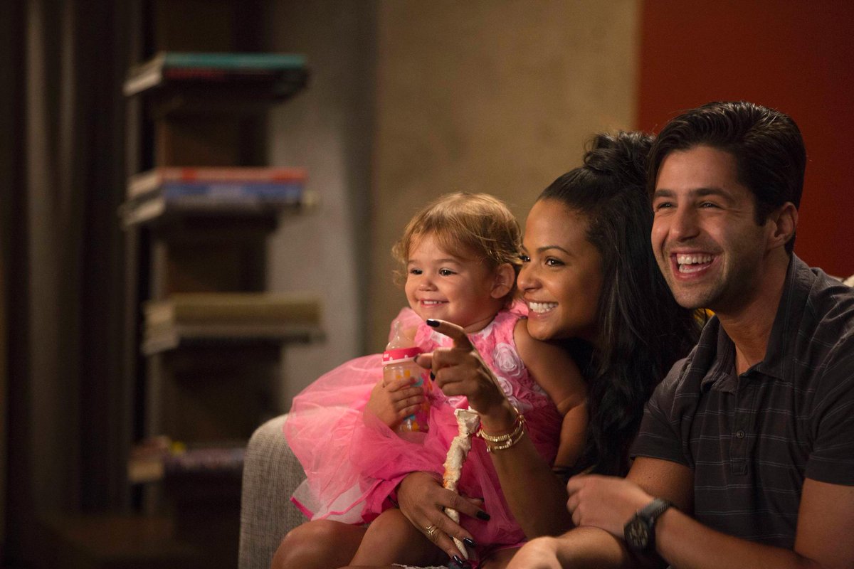 RT @Grandfathered: Get excited! Just a few more hours until a new episode of #Grandfathered. https://t.co/YOzqx52fv9