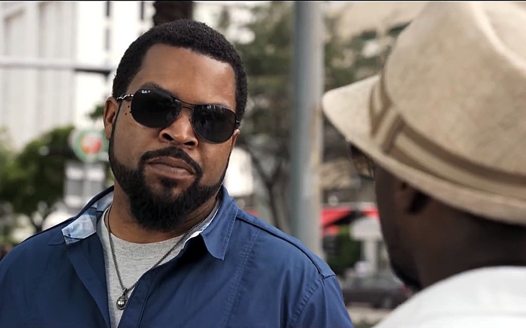 Didn't I tell you to follow icecubethegreat on Snapchat? #RideAlong2 this Friday! https://t.co/8lmFzze7jh