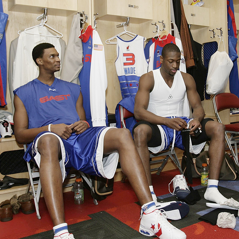 RT @MiamiHEAT: RT to send @chrisbosh to his 11th All-Star Game! Here he is at the 2006 ASG with a familiar face #NBAvote #TBT https://t.co/…