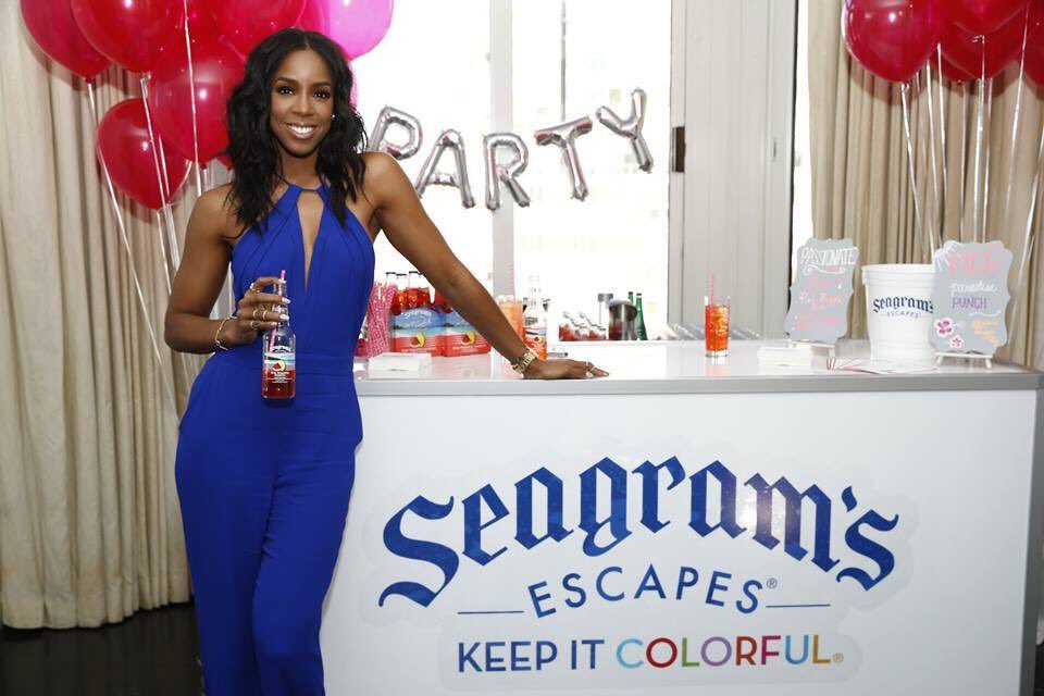 Had so much fun at my Spa Escape in NYC w/ @SeagramsEscapes. View pics from the event here: https://t.co/AovDVglZhm https://t.co/iAT2KhKBEp