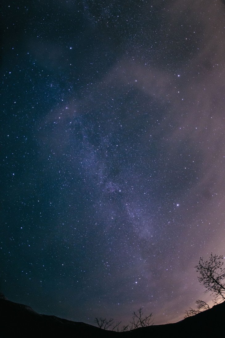 RT @hitRECord: Photographer on the site 'MeanDarkSmile' captured this stunning still of the night sky -- https://t.co/11KiMeejpi https://t.…