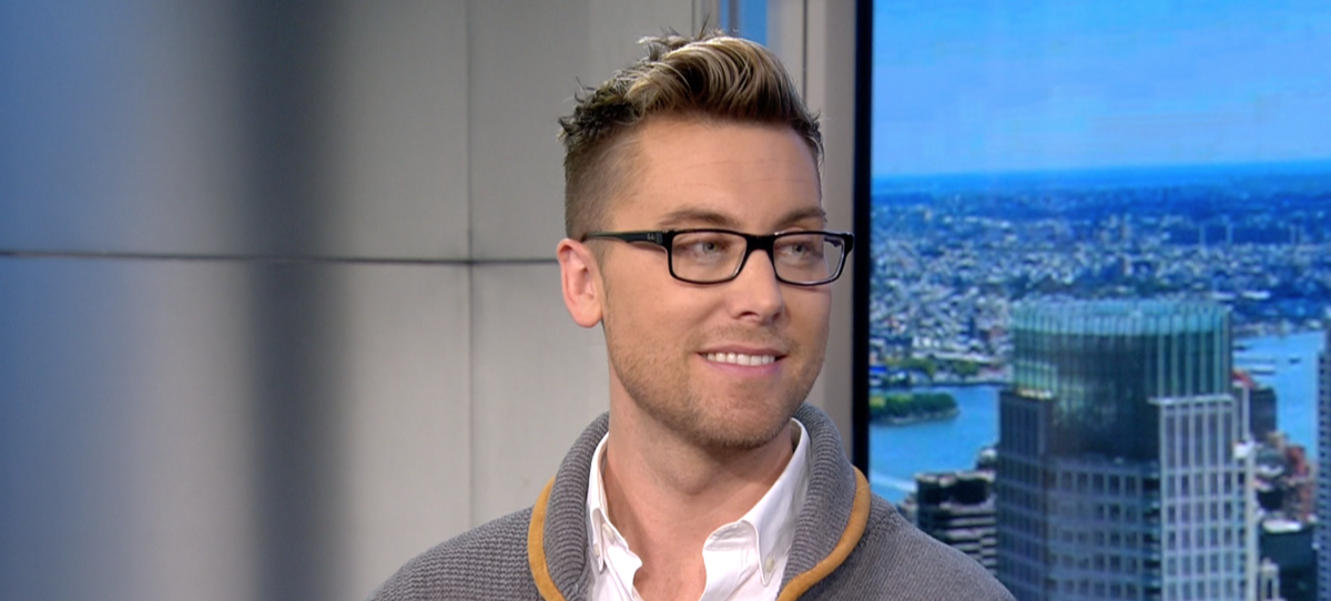 RT @newyorklivetv: We chat @MeredithShow, @DirtyPopLive, #DirtyPopatSea & more with @LanceBass! WATCH: https://t.co/iWWHZwQ2Kg https://t.co…