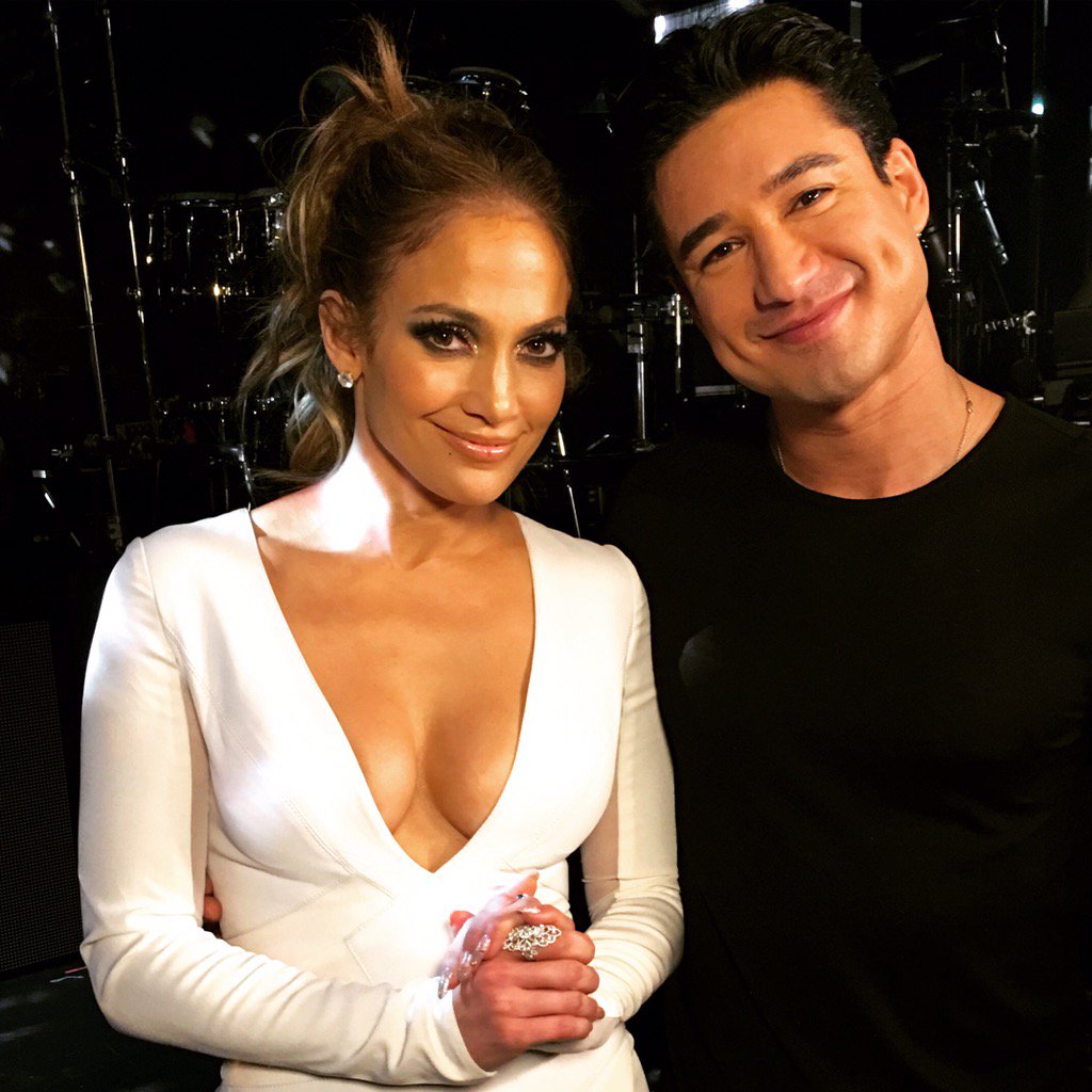 RT @MarioLopezExtra: Gracias @JLo for having me on opening night & all access interview. Show was amazing!! Congrats!!!

#Lopez'  #Vegas ht…