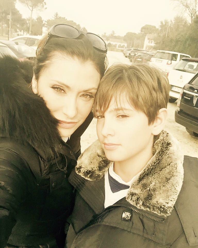 Buona domenica!!!! #selfie with my boy!!#boys #son #myson #mylove #mylife #4ever #SundayBrunch #FamilyDay https://t.co/FRWHL7BwCc