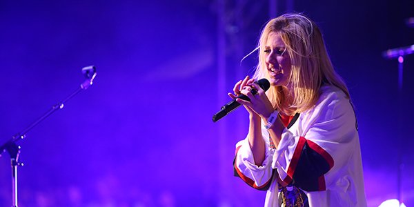 RT @Bumbershoot: Kicking off the week with a little @elliegoulding 