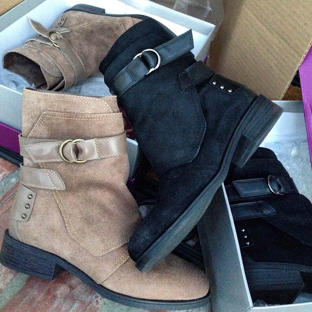RT @FergieFootwear: #ThatMoment ur #soexcited 4 yr #newshoes 2 arrive that u open em right #ontheporch!???? #fergie https://t.co/jGksFqjLDC ht…