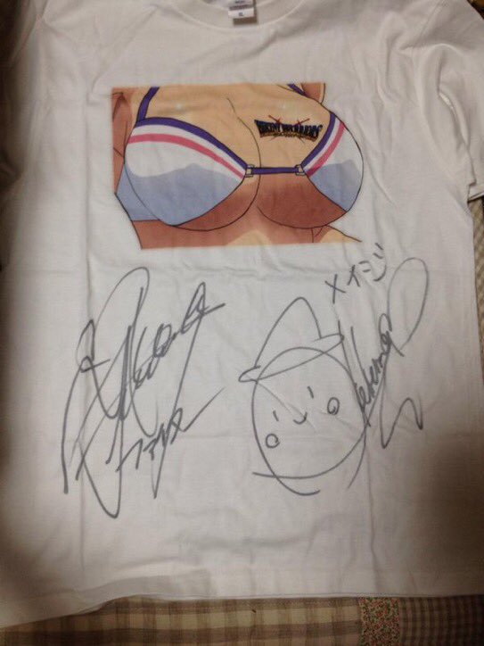 個人的にはキャラホビ2015から1年9ヶ月たってようやくビキニウォリアーズTシャツを完成させれたのが一番達成感があったな 個人的にはキャラホビ2015から1年9ヶ月たってようやくビキニウォリアーズTシャツを完成させれたのが一番達成感があったな