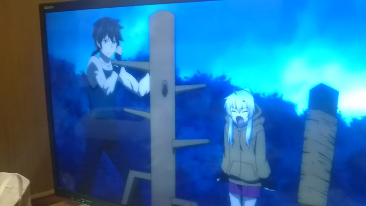 アニメでジークンドーというか詠春拳の木人椿を見るのは『琴浦さん』以来かな。(『ロクでなし魔術講師と禁忌教典』第7話) アニメでジークンドーというか詠春拳の木人椿を見るのは『琴浦さん』以来かな。(『ロクでなし魔術講師と禁忌教典』第7話)