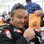 C_mV6cJUQAAS3bP.jpg:thumb