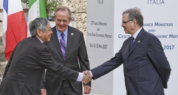 U.S. Treasury Secretary Steven Mnuchin at G7 to brief allies on Trump policies