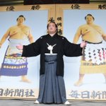 C_rZPasVYAQHBBO.jpg:thumb