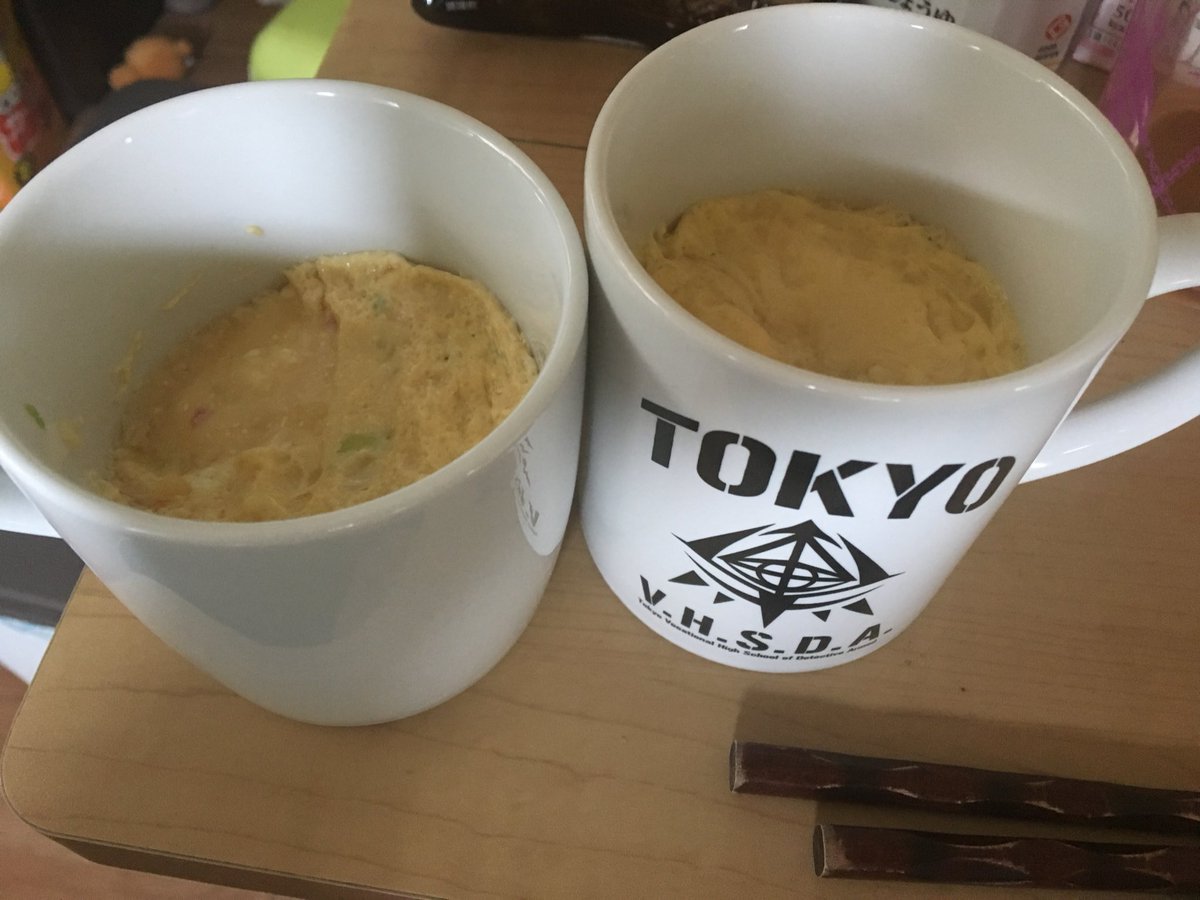 食後は茶碗蒸しを… 武偵校マグカップで#menjolno#ariaaa 食後は茶碗蒸しを… 武偵校マグカップで#menjolno#ariaaa