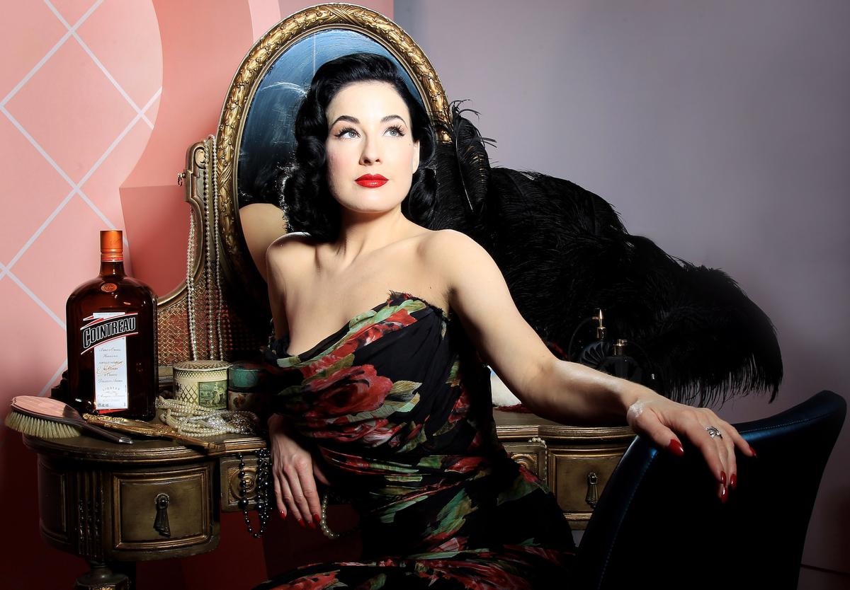 RT @ocregister: O.C.'s burlesque star @DitaVonTeese shares intimate beauty secrets in new glamour guide https://t.co/ZgTrF7aeDN https://t.c…